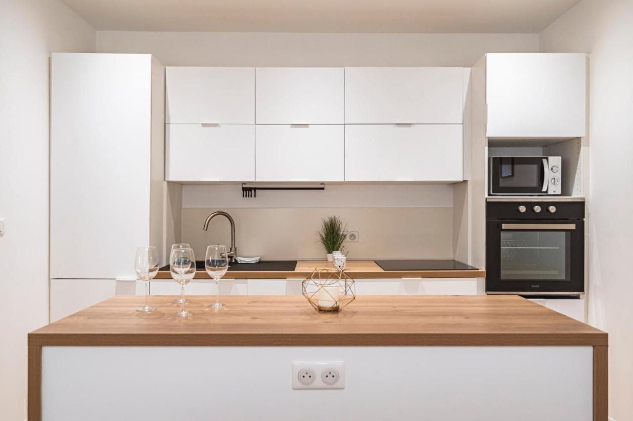 Ikizen - Royal Confort - Cathedrale - Hypercentre - Parking Apartment